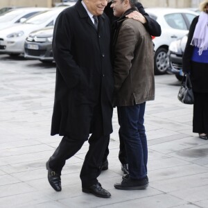 Bernard Tapie assistait le 23 janvier 2016 aux obsèques d'Edmonde Charles-Roux en la cathédrale de la Major (Sainte-Marie-Majeure) à Marseille.