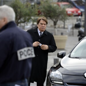 Bernard Tapie assistait le 23 janvier 2016 aux obsèques d'Edmonde Charles-Roux en la cathédrale de la Major (Sainte-Marie-Majeure) à Marseille.