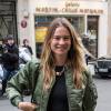 Behati Prinsloo se promène dans les rues de Paris le 24 janvier 2016. © Cyril Moreau/Bestimage