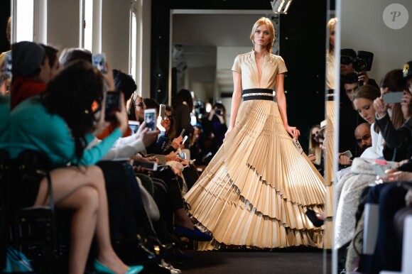 Défilé Stéphane Rolland (collection haute couture printemps-été 2016). Paris, le 26 janvier 2016.