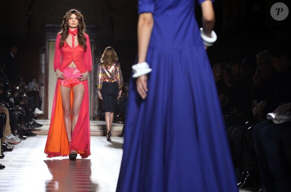 Défilé Julien Fournié (collection haute couture printemps-été 2016) à l'Oratoire du Louvre. Paris, le 26 janvier 2016.