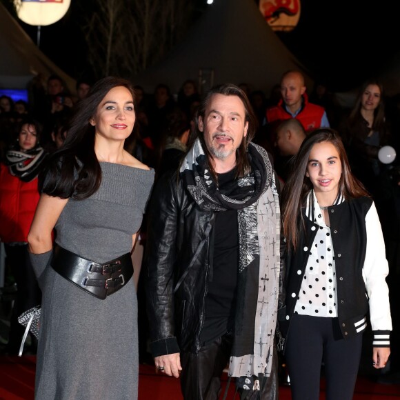 Florent Pagny, sa femme Azucena et leur fille Aël - 15e édition des NRJ Music Awards à Cannes. Le 14 decembre 2013.