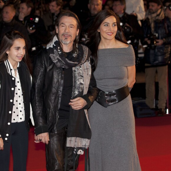 Florent Pagny, sa femme Azucena et leur fille Aël - 15e édition des NRJ Music Awards à Cannes. Le 14 decembre 2013.