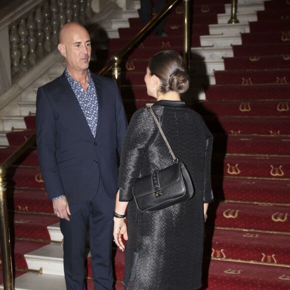 La princesse Victoria de Suède, enceinte, lors de la remise de la bourse d'études de la Fondation Micael Bindefeld en mémoire de l'Holocauste le 27 janvier 2016 à l'Opéra de Stockholm