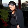Kim Kardashian enceinte est allée diner au restaurant ‘Chin Chin' avec son ami Jonathan Cheban à Studio City, le 9 novembre 2015 Pregnant Kim Kardashian spotted out for dinner at Chin Chin with her friend Jonathan Cheban in Studio City, California on November 9, 2015.09/11/2015 - Studio City