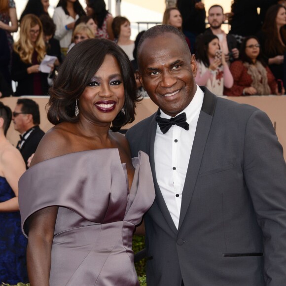 Viola Davis et Julius Tennon assistent aux 22e Screen Actors Guild Awards au Shrine Auditorium. Los Angeles, le 30 janvier 2016.