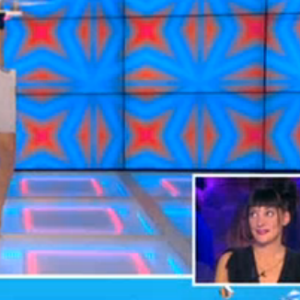 La très jolie Erika Moulet revient sur sa performance nue dans le prime de TPMP "Faites vos voeux", le 29 janvier 2016.