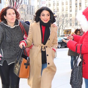 Vanessa Hudgens arrive à la Sirius radio à New York, le 19 janvier 2016. Elle porte un sac de la marque Céline. © CPA/Bestimage