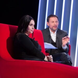 Exclusif - Enregistrement de l'émission "Le Divan" présentée par Marc-Olivier Fogiel avec Béatrice Dalle en invité, le 16 janvier 2016. © Cyril Moreau/Bestimage