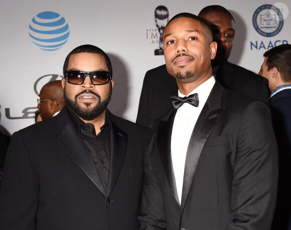 Ice Cube et Michael B. Jordan lors des 47e "NAACP Image Awards" à Pasadena le 5 février 2016.