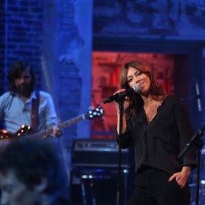 Exclusif -  Rose sur le plateau de l'émission "Du côté de chez Dave" à La plaine Saint-Denis. Le 21 octobre 2015 © CVS / Bestimage