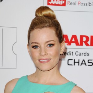 Elizabeth Banks lors des Movies For Grownups Awards à Los Angeles, le 8 février 2016.