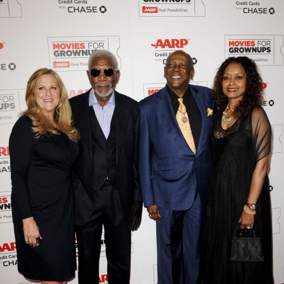 Morgan Freeman, Lori McCreary et Lou Gossett Jr - Soirée Movies For Grownups Awards à Los Angeles le 8 février 2016.