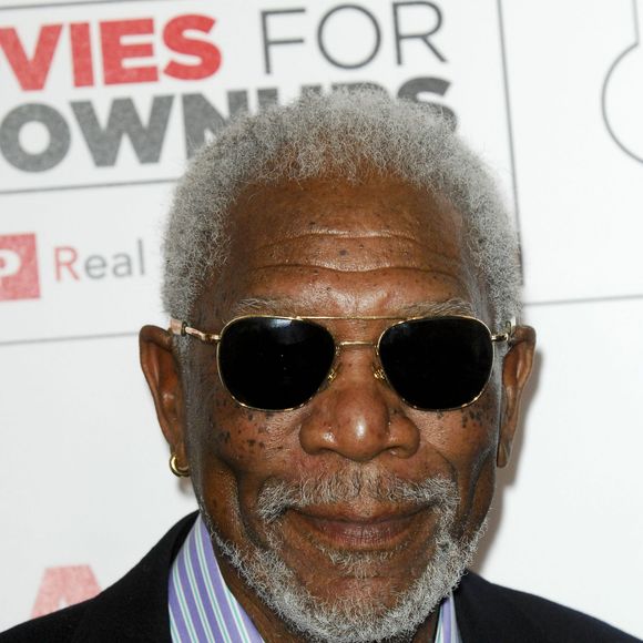 Morgan Freeman - Soirée Movies For Grownups Awards à Los Angeles le 8 février 2016.