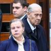 Charles Pasqua et sa femme Jeanne Joly aux obsèques de leur fils Pierre-Philippe en l'église Notre-Dame des Chênes, à Grasse le 17 février 2015