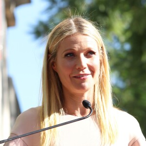 Gwyneth Paltrow - Rob Lowe reçoit son étoile sur le Walk of Fame à Hollywood, le 8 décembre 2015