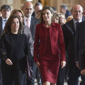 La reine Letizia d'Espagne en visite au palais royal de Madrid pour constater les améliorations architecturales en faveur de l'accessibilité pour les personnes handicapées le 10 février 2016