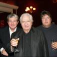 Michel Galabru et ses fils Jean et Philippe lors de ses 82 ans au Théâtre Saint Georges, Paris, le 28 octobre 2004