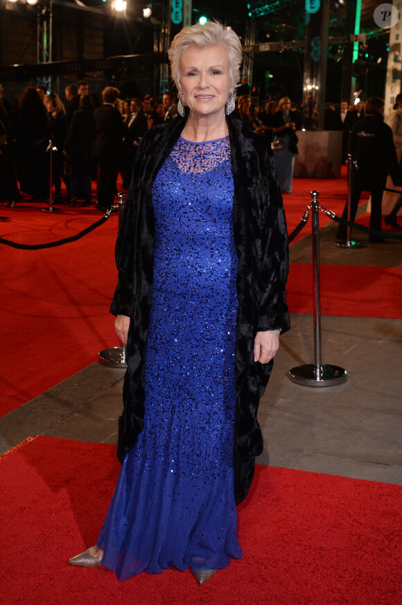 Julie Walters  - La 69e cérémonie des British Academy Film Awards (BAFTA) à Londres, le 14 février 2016