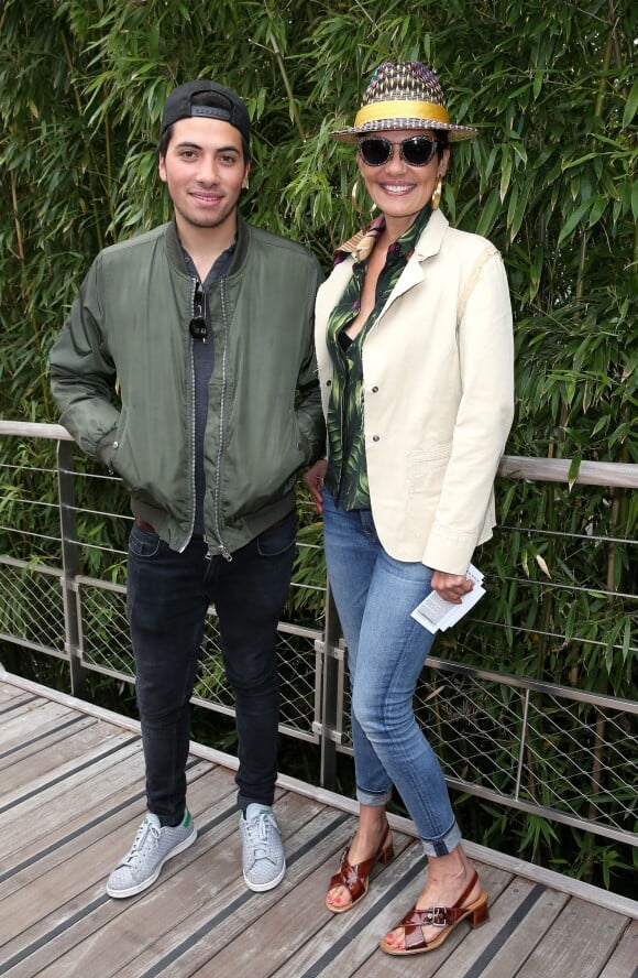 Cristina Cordula et son fils Enzo - Internationaux de France de tennis de Roland Garros le 3 juin 2015.