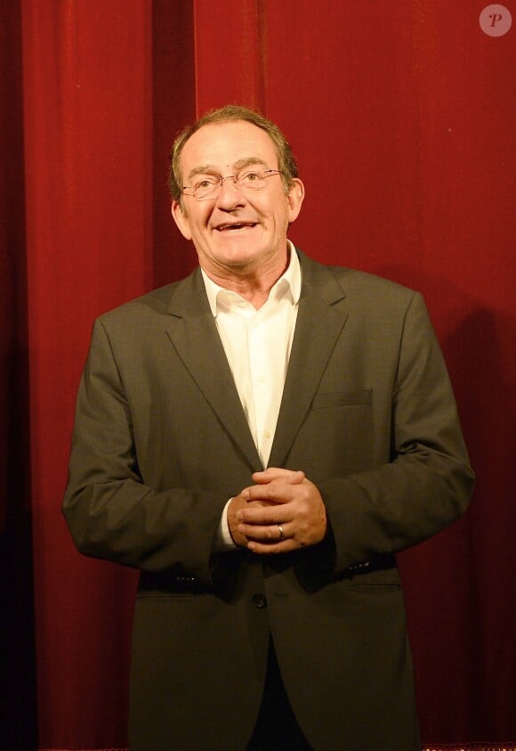Jean-Pierre Pernaut lors du filage de la pièce "Piège à Matignon" au Théâtre des Variétés à Paris, le 7 mars 2015.