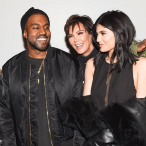 Photo de Kendall, Kanye West, Kris et Kylie Jenner publiée le 8 février 2016.