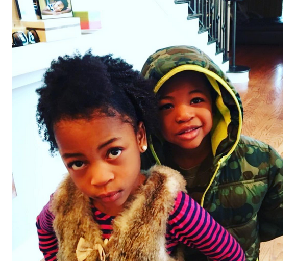 Ne-Yo a publié une photo de ses enfants, nés de sa précédente relation avec Monyetta Shaw, sur sa page Instagram au mois de février 2016.