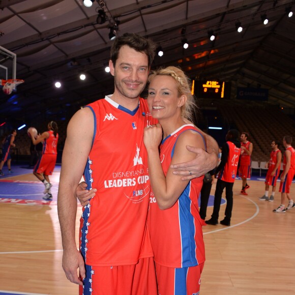 Exclusif - Elodie Gossuin et son mari Bertrand Lacherie, lors du match des célébrités (défi AG2R-La Mondiale) au profit de l'association Les Petits Princes dans le cadre de la Disneyland Paris Leaders Cup LNB, à la Disney Events Arena à Marne-la-Vallée, le 20 février 2016. © Veeren
