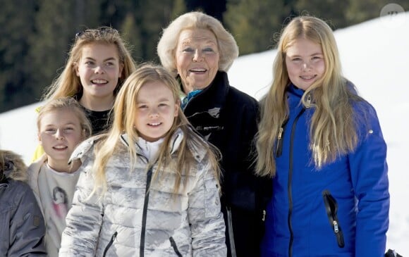 La princesse Leonore,la princesse Eloise, la princesse Ariane, la princesse Beatrix et la princesse Amalia - Rendez-vous avec la famille royale des Pays-Bas à Lech. Le 22 février 2016 22/02/2016 - Lech