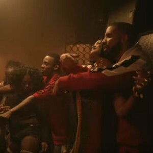 Rihanna dans son nouveau clip "Work" avec Drake - février 2016