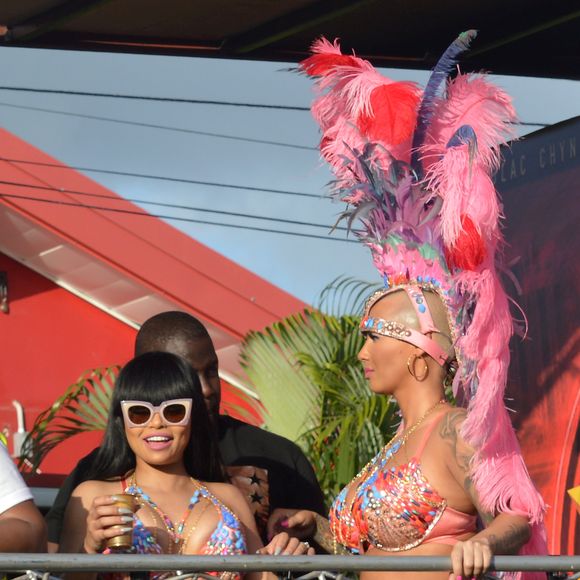 Amber Rose et Blac Chyna s'éclatent au carnaval de Trinidad, le 10 février 2016.