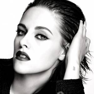 Kristen Stewart, visage de la campagne #EyeCanBe de Chanel, photographiée par Mario Testino.