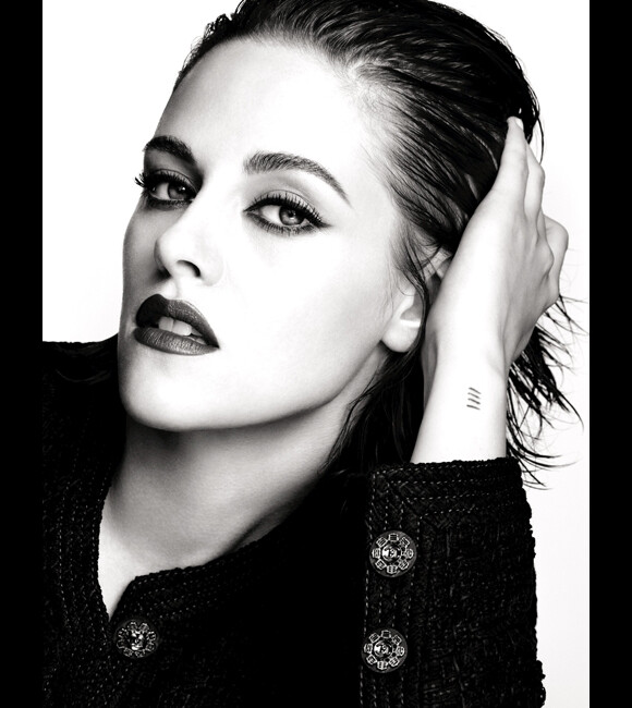 Kristen Stewart, visage de la campagne #EyeCanBe de Chanel, photographiée par Mario Testino.