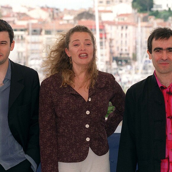 Eric Caravaca, Isabelle Renauld et François Dupeyron à Cannes en 2001.