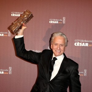 Michael Douglas (César d'honneur) - Pressroom lors de la 41e cérémonie des Cesar au théâtre du Châtelet à Paris, le 26 février 2016. © Borde-Jacovides/Bestimage