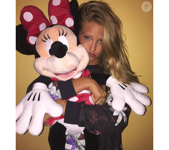 Abby Champion, la nouvelle petite amie de Patrick Schwarzenegger, a pubié une photo d'elle sur sa page Instagram, au mois de février 2016.
