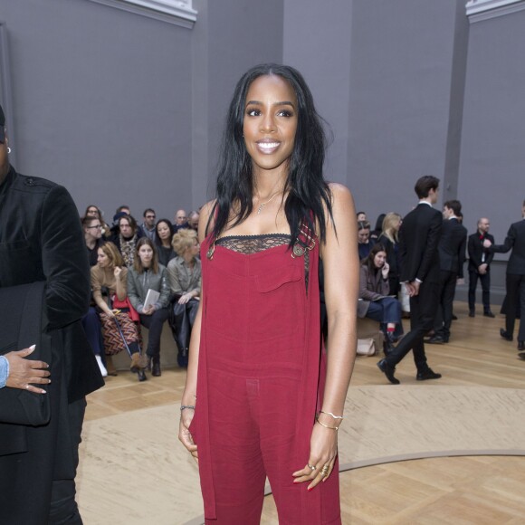 Kelly Rowland assiste au défilé Chloé (collection automne-hiver 2016-2017). Paris, le 3 mars 2016.