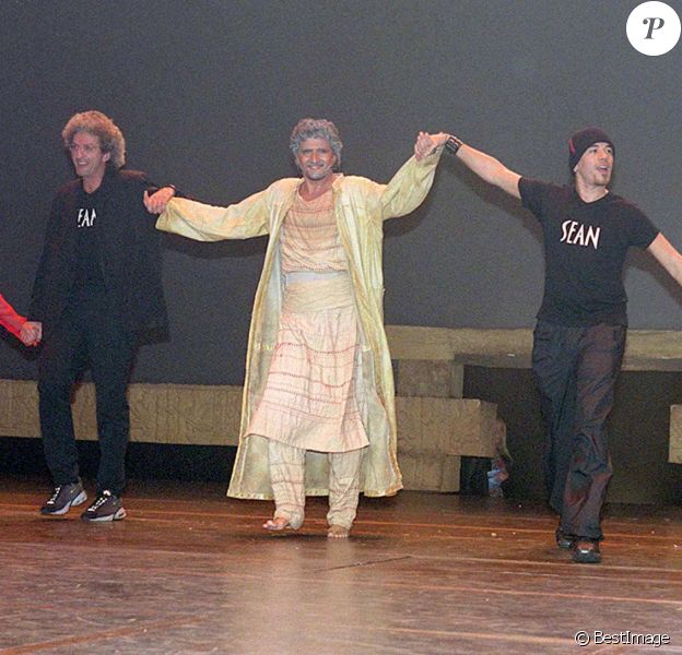 Elie Chouraqui, Pascal Obispo, Daniel Levi, Anne Warin - Générale du spectacle Les Dix Commandements, à Paris, le 12 octobre 2000
