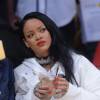Rihanna au Staples Center le 6 mars 2016 lors du match opposant les Lakers aux Golden State Warriors, qui s'est soldé par la victoire inespérée de Kobe Bryant et les siens.