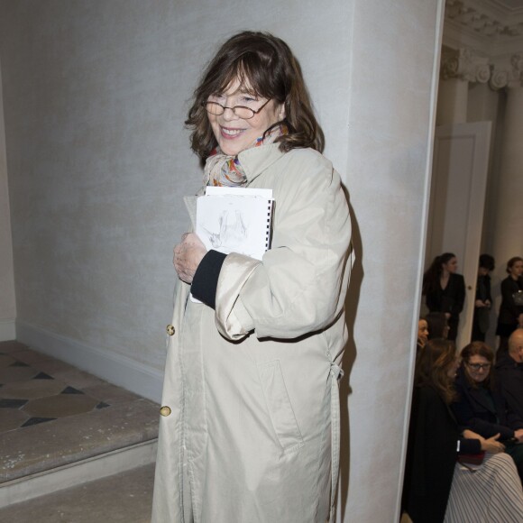 Jane Birkin arrive à l'hôtel de Sénecterre pour assister au défilé Saint Laurent. Paris, le 7 mars 2016.