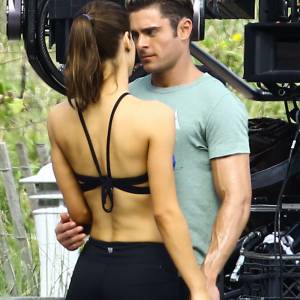 Zac Efron et Alexandra Daddario - Tournage de "Baywatch" à Miami le 5 Mars 2016