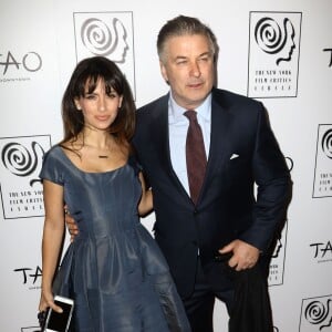 Alec Baldwin et sa femme Hilaria Thomas - Soirée des "Film Critics Awards" à New York, le 4 janvier 2016.