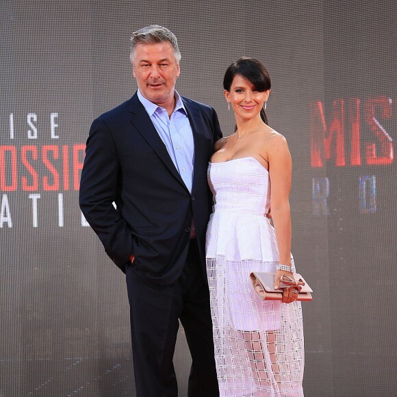 Alec Baldwin et sa femme Hilaria - Première de Mission Impossible Rogue Nation à New York le 27 juillet 2015.