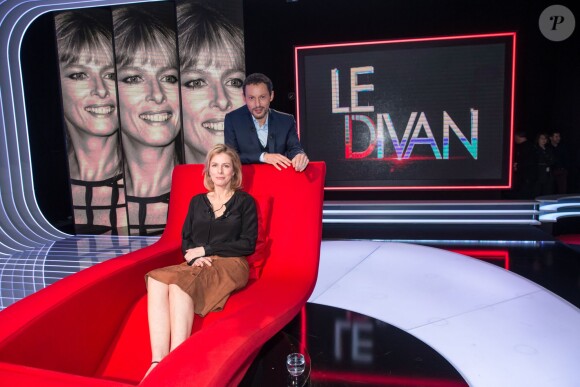 Exclusif - Karin Viard est l'invitée de Marc-Olivier Fogiel dans Le Divan (émission enregistrée près de Paris le 27 février 2016 et diffusée le mardi 15 mars à 23h10 sur France 3). © Cyril Moreau
