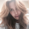 Jillian Barberie s'est fait mordre par le chien d'un ami. Elle a publié une photo d'elle à l'hôpital sur sa page Twitter, le 13 mars 2016.