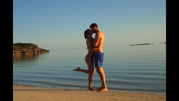 Taylor Swift et Calvin Harris très amoureux lors de vacances paradisiaques