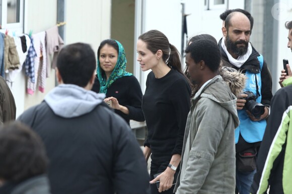 Angelina JolieAngelina Jolie, ambassadrice pour les Nations-Unies pour l'Agence des réfugiés, au Liban pour le 5e anniversaire du début de la guerre en Syrie le 15 mars 20, à Athènes le 16 mars 2016