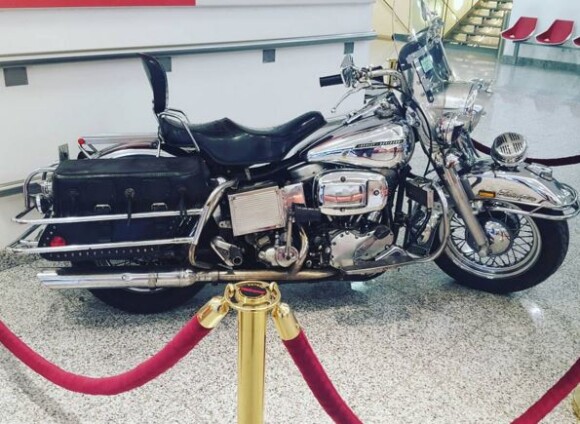 La Harley-Davidson de Michel Polnareff. Instagram, le 19 mars 2016.