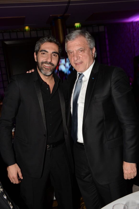 Ary Abittan, Sidney Toledano - Soirée de gala des "Sauveteurs sans frontières" à l'hôtel le collectionneur à Paris le 21 mars 2016. © Rachid Bellak/Bestimage