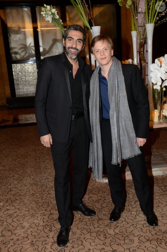 Ary Abittan, Alex Lutz - Soirée de gala des "Sauveteurs sans frontières" à l'hôtel le collectionneur à Paris le 21 mars 2016. © Rachid Bellak/Bestimage